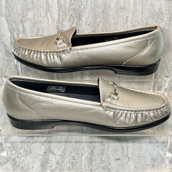 SAS Shoes - SAS Tripad Comfort Silver Leather Bit Accent Loafers Slip Ons Flats Sz 10.5M